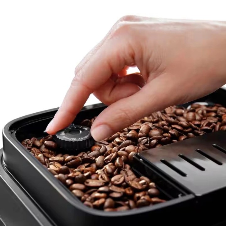 De’Longhi Magnifica ECAM290.61 – espresso aparat za kafu, crni