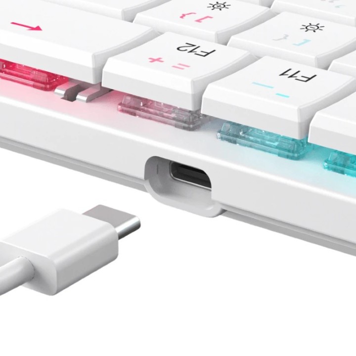 White shark gaming tastatura Nagamaki mehanička red SW US bijela