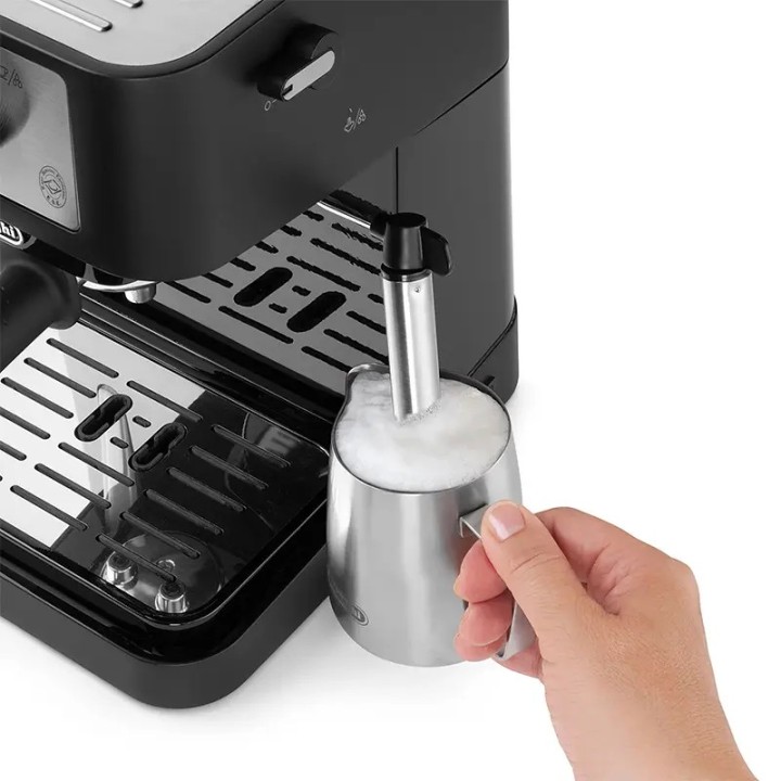 DeLonghi aparat za kafu EC235.BK