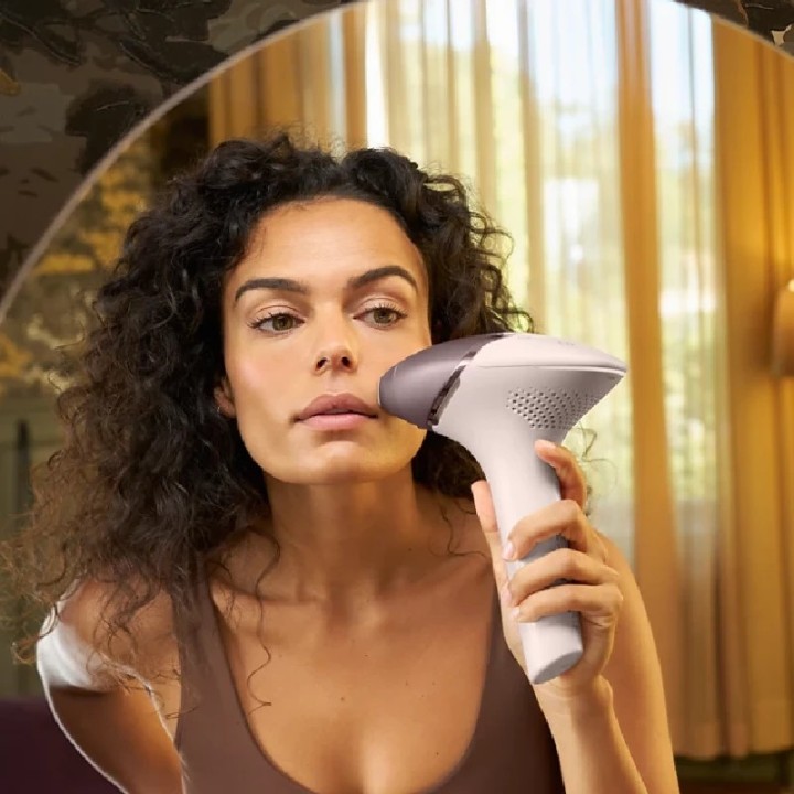 Philips Lumea BRI977