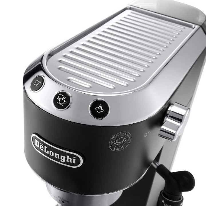De’Longhi Dedica EC685– espresso aparat za kafu, crni