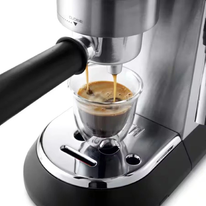 De’Longhi Dedica EC685 – espresso aparat za kafu, sivi