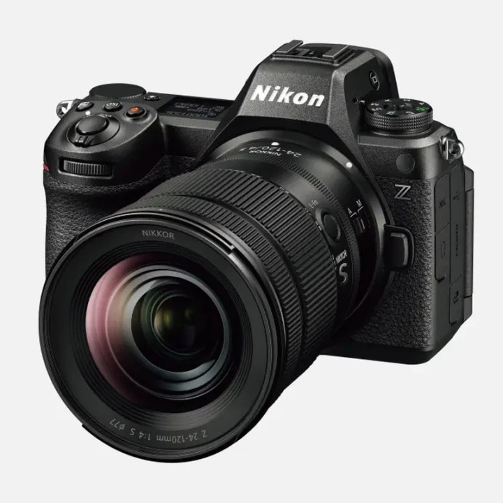 Nikon Z6 III + 24-120 f/4 S Kit